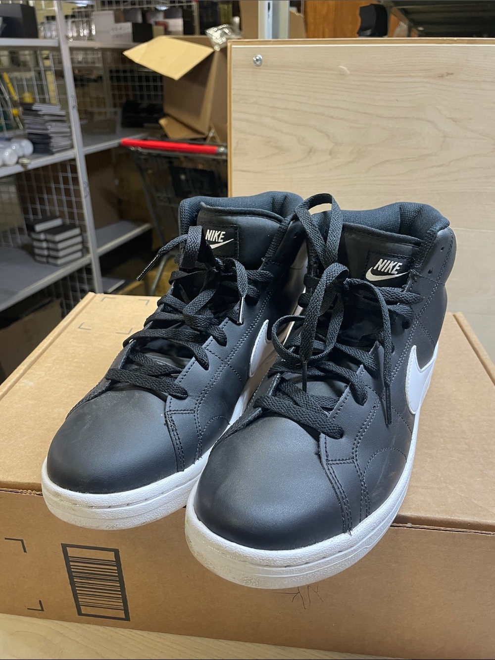 Nike Kids Black and White High-Top Sneakers #648